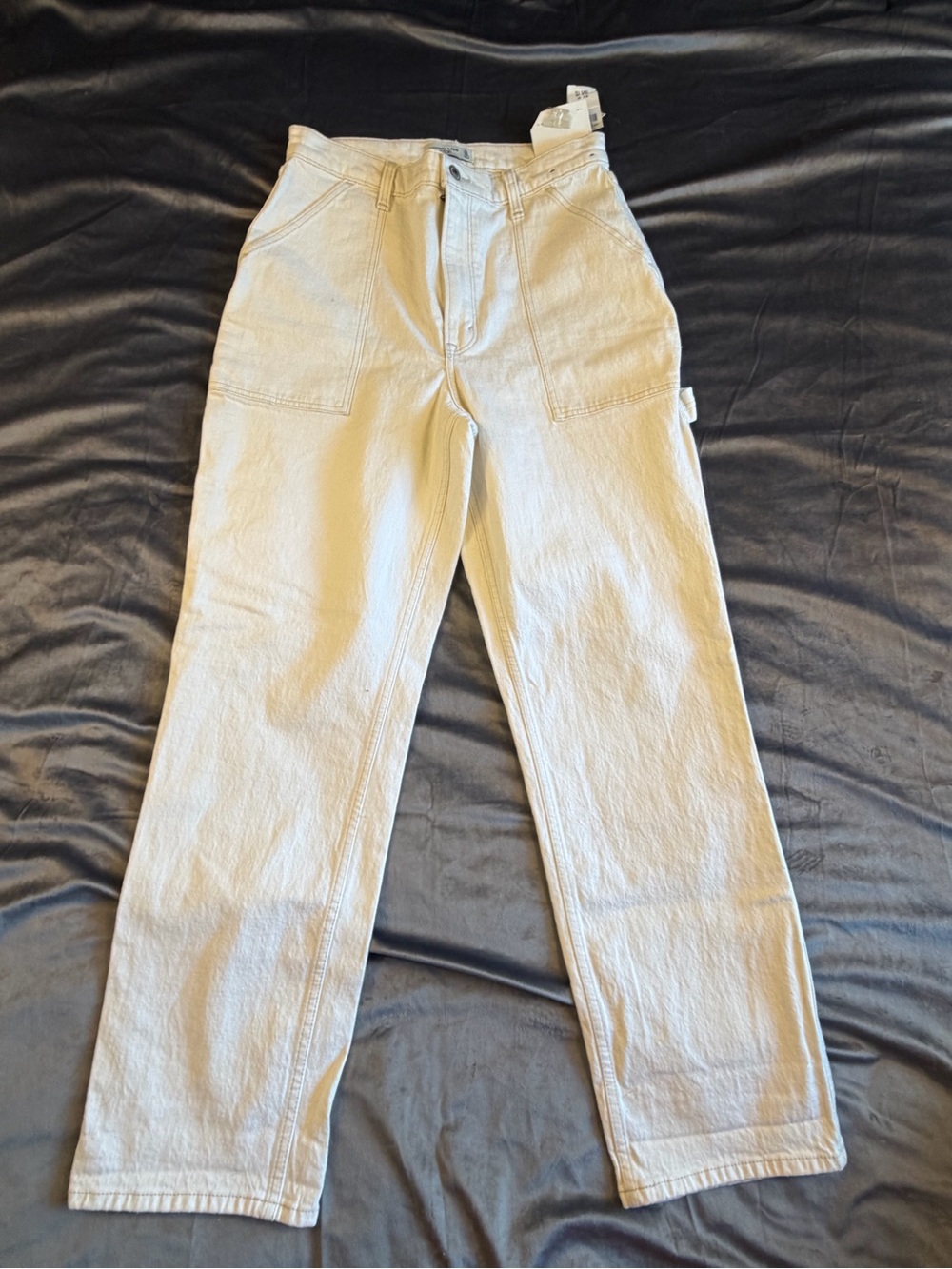 Abercrombie & Fitch Straight-Leg Jeans in Cream 12